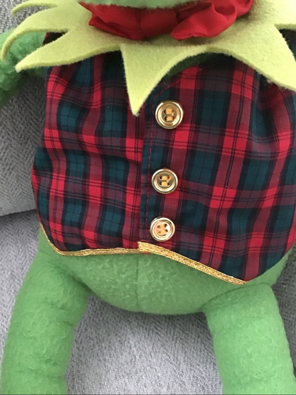 Vintage Large Kermit the Frog Plush with Plaid Vest 24” - Picture 14 of 14